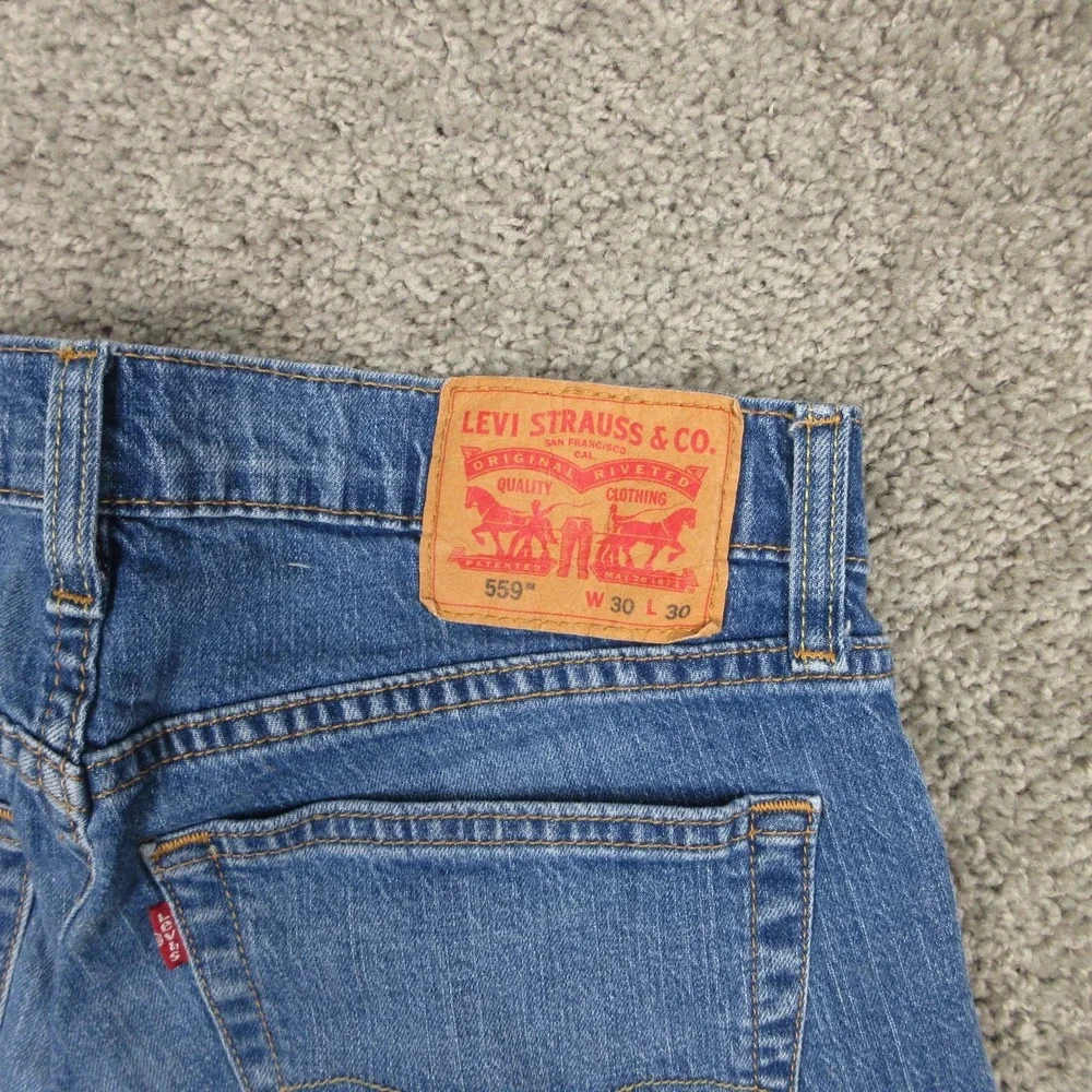 Levis Jeans Mens 30x30 Blue 559 Relaxed Straight Faded Whisker Zip Denim Pants